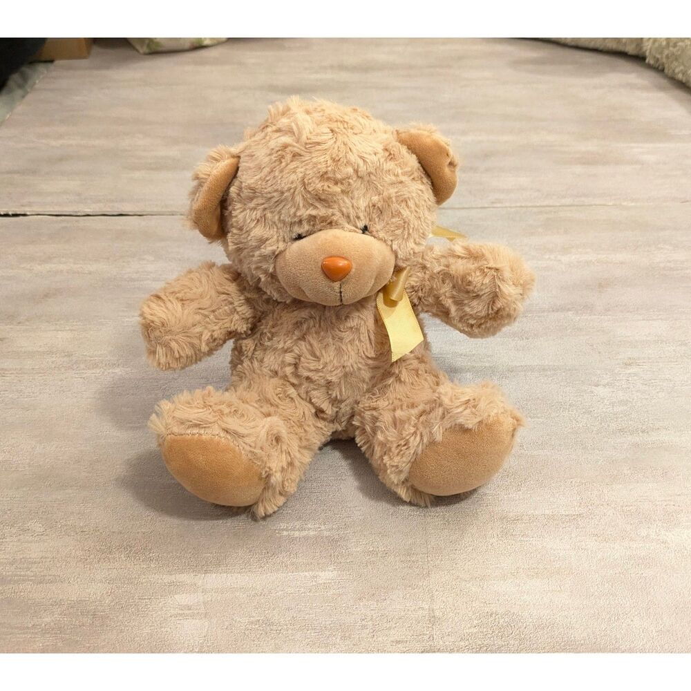 Russ Berrie Wellesley teddy bear